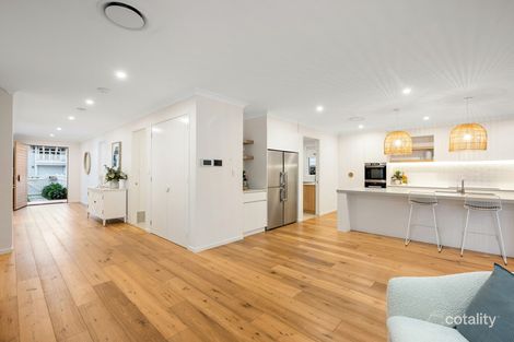 Property photo of 10 White Street Graceville QLD 4075