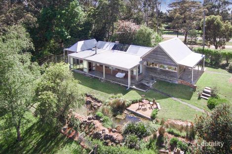 19 Carrolls Lane, Bullengarook, VIC 3437