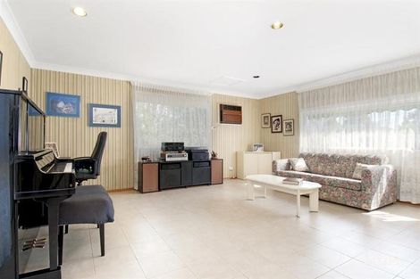 Property photo of 21 Caledonian Avenue Winston Hills NSW 2153