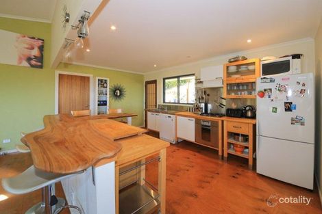 Property photo of 6 Jade Close Emerald Beach NSW 2456