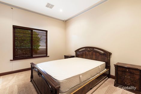 Property photo of 15 Henry Martin Square Magill SA 5072