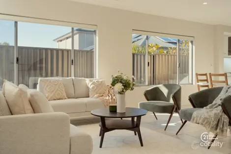 Property photo of 4 Caraway Street Treeby WA 6164