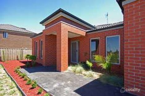 Property photo of 4 Hanrahan Wynd Lynbrook VIC 3975