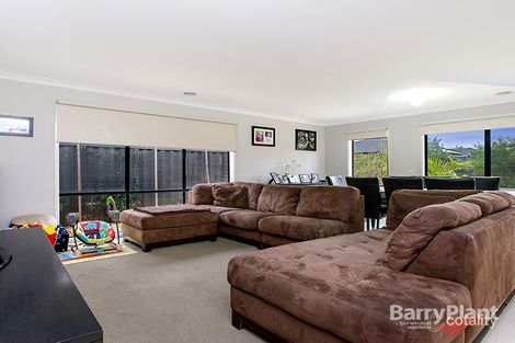 Property photo of 13 Yarraman Road Manor Lakes VIC 3024