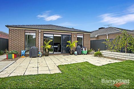 Property photo of 13 Yarraman Road Manor Lakes VIC 3024