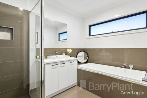 Property photo of 2/115 Harley Street North Knoxfield VIC 3180