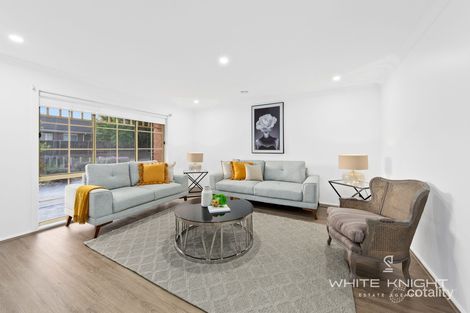 Property photo of 30 Jindabyne Avenue Taylors Hill VIC 3037