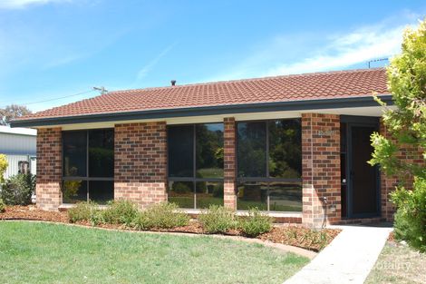 Property photo of 27 Australie Close Gilmore ACT 2905