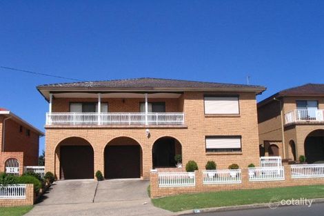 135 Captain Cook Dr, Barrack Heights, NSW 2528