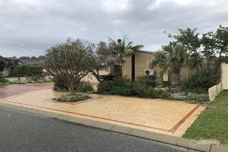 4 Lockeville Cl, Beldon, WA 6027