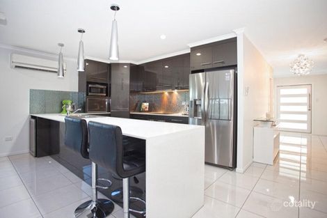 Property photo of 48 Lancaster Way Ooralea QLD 4740