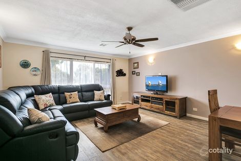 17 Deakin Ave, Hope Valley, SA 5090