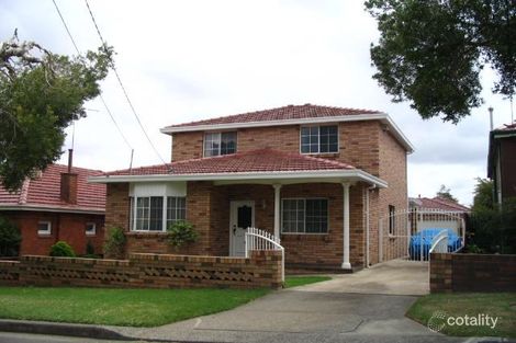 18 Vivienne St, Kingsgrove, NSW 2208