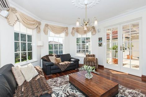 Property photo of 7 Drew Road Ardross WA 6153