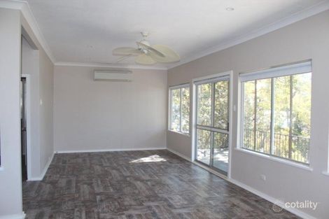 Property photo of 139 Coal Point Road Coal Point NSW 2283