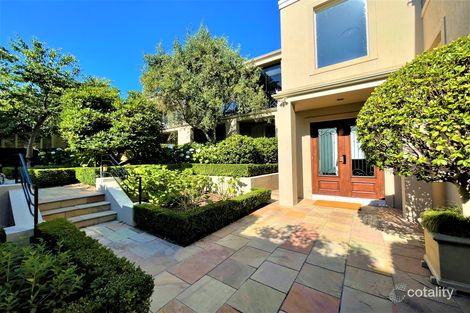 Property photo of 2/16 Maple Grove Toorak VIC 3142