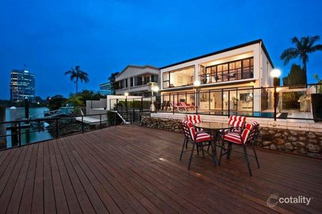 211 Stanhill Dr, Surfers Paradise, QLD 4217