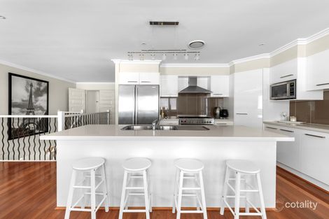 Property photo of 33 Lantarra Place Figtree NSW 2525