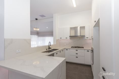 Property photo of 2/389 High Street Road Mount Waverley VIC 3149
