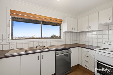 Property photo of 38/2 Benjamin Street Mount Lofty QLD 4350