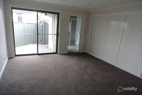 Property photo of 19A Mewburn Drive Goulburn NSW 2580