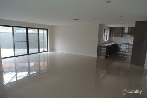 Property photo of 19A Mewburn Drive Goulburn NSW 2580