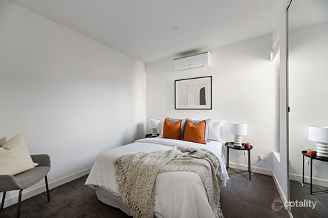 Property photo of 4/10 Pershing Street Reservoir VIC 3073