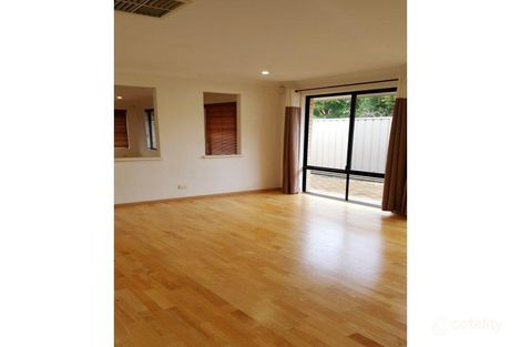 Property photo of 41 Feltbush Mews Canning Vale WA 6155