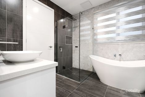 Property photo of 6 Emblem Way Craigieburn VIC 3064