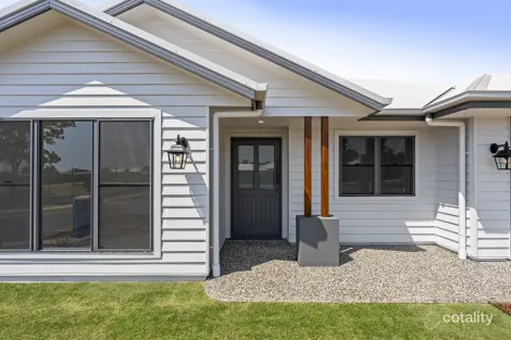 Property photo of 11 Henley Drive Highfields QLD 4352