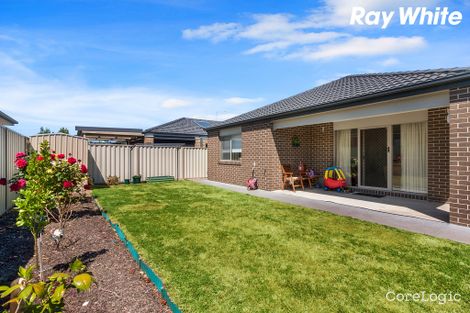 Property photo of 22 Unicorn Street Pakenham VIC 3810