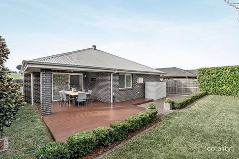 Property photo of 62 Greg Urwin Circuit Casey ACT 2913