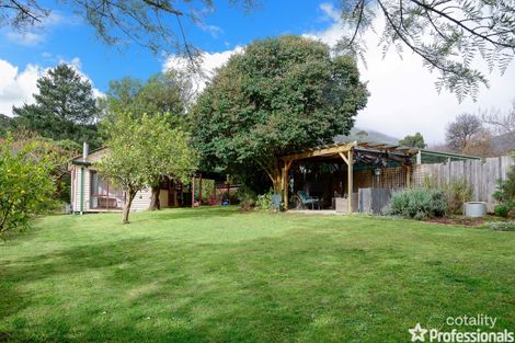 Property photo of 12 Old Warburton Road Warburton VIC 3799