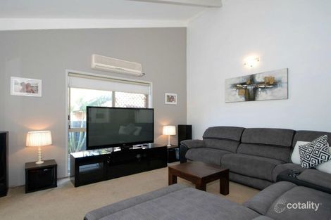 Property photo of 27 Cheltenham Drive Robina QLD 4226