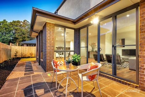 Property photo of 2/25 Halls Parade Mitcham VIC 3132