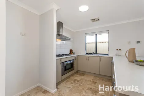 Property photo of 22 Floresta Street Sinagra WA 6065
