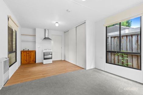 Property photo of 4 Vista Road Hampton VIC 3188