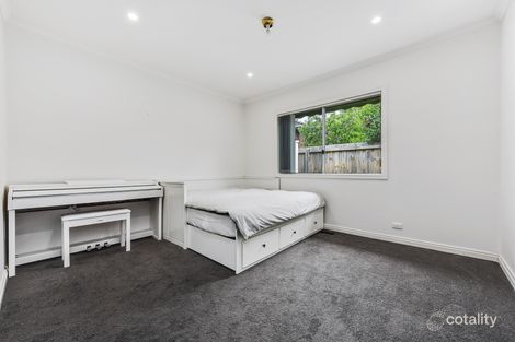 Property photo of 2/173 Lawrence Road Mount Waverley VIC 3149