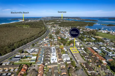 Property photo of 17 Marks Point Road Marks Point NSW 2280