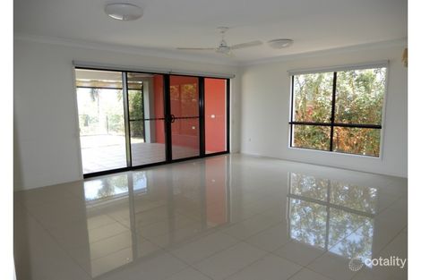 Property photo of 47 Country Road Cannonvale QLD 4802