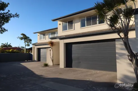 3/35 Runaway Bay Ave, Runaway Bay, QLD 4216