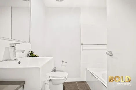 Property photo of 25/52A Atlantic Boulevard Glenfield NSW 2167