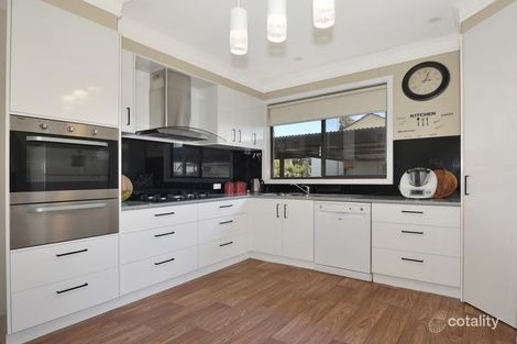 Property photo of 5 Churchill Avenue Ararat VIC 3377