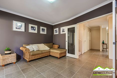 Property photo of 8 Torquay Pass Mindarie WA 6030