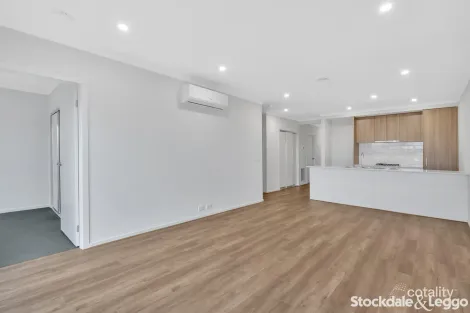 Property photo of 88 Malkari Circuit Greenvale VIC 3059