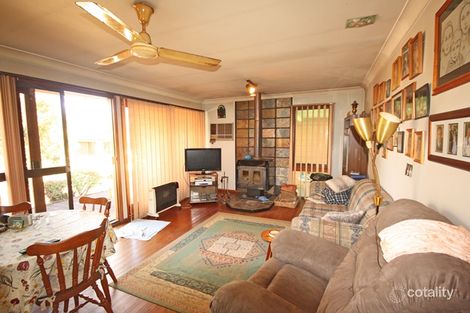 Property photo of 10 Silica Crescent Eagle Vale NSW 2558