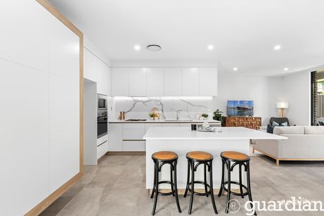 7/2 Livingstone Ave, Baulkham Hills, NSW 2153