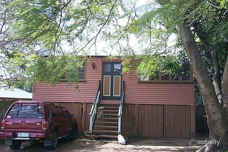 5 Cedar St, Cannon Hill, QLD 4170