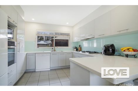 Property photo of 2/24 Fennell Street Fassifern NSW 2283