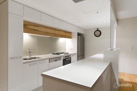 Property photo of 1705/100 Harbour Esplanade Docklands VIC 3008